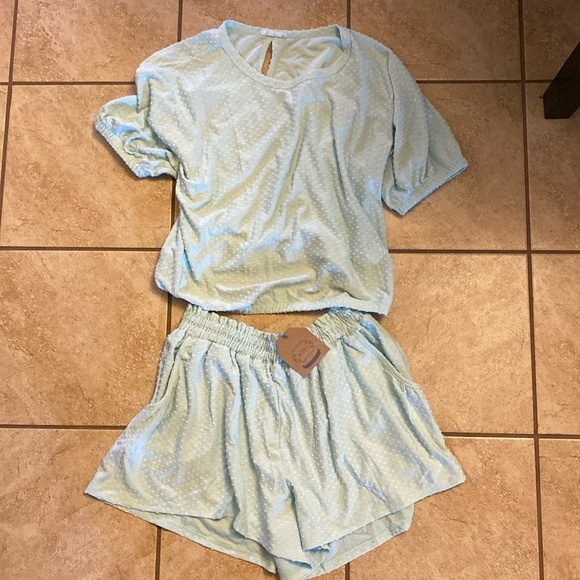 NWT- KORI SWISS DOT LOUNGE SET-SIZE M - Picture 3 of 10